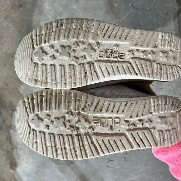 Hey Dude Kids' Cozy Gray Boots - Picture 5 of 5